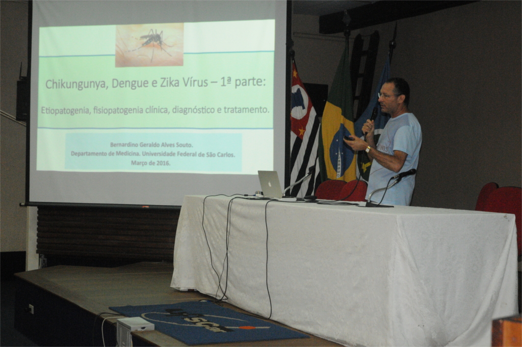 Capacitação de alunos e profissionais da Saúde, em 10/3/2016, no Campus São Carlos da UFSCar. Foto: CCS-UFSCar